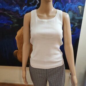 Chico's Size 0 (medium) cotton/spandex white tank top